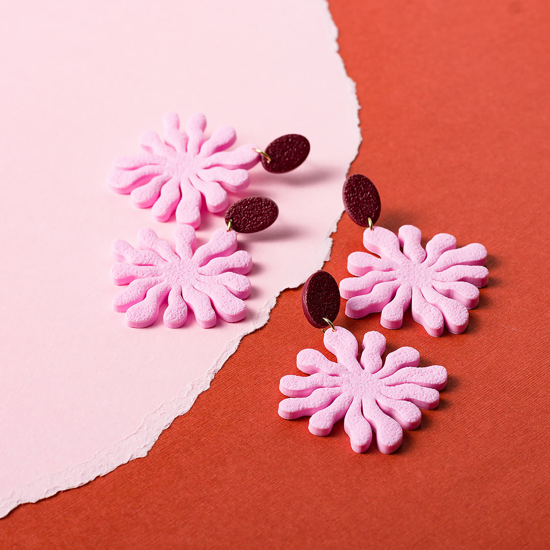 Seaweed Dangle Earrings - Burgundy Cotton Candy