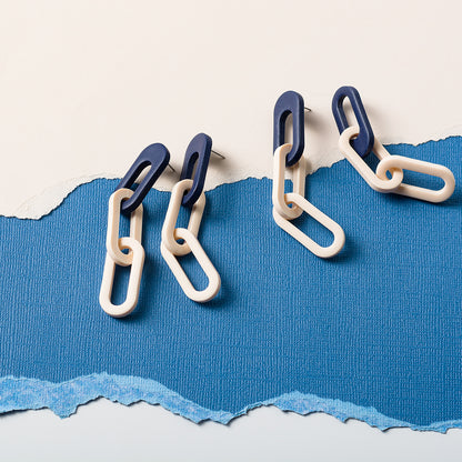 Three Links Chunky Chain Earrings - Navy Blue Cream